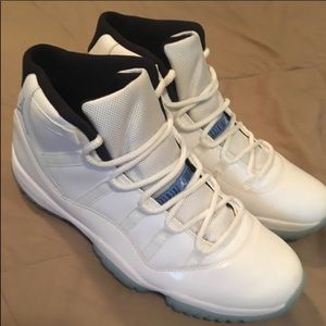 Jordan Retro 11s